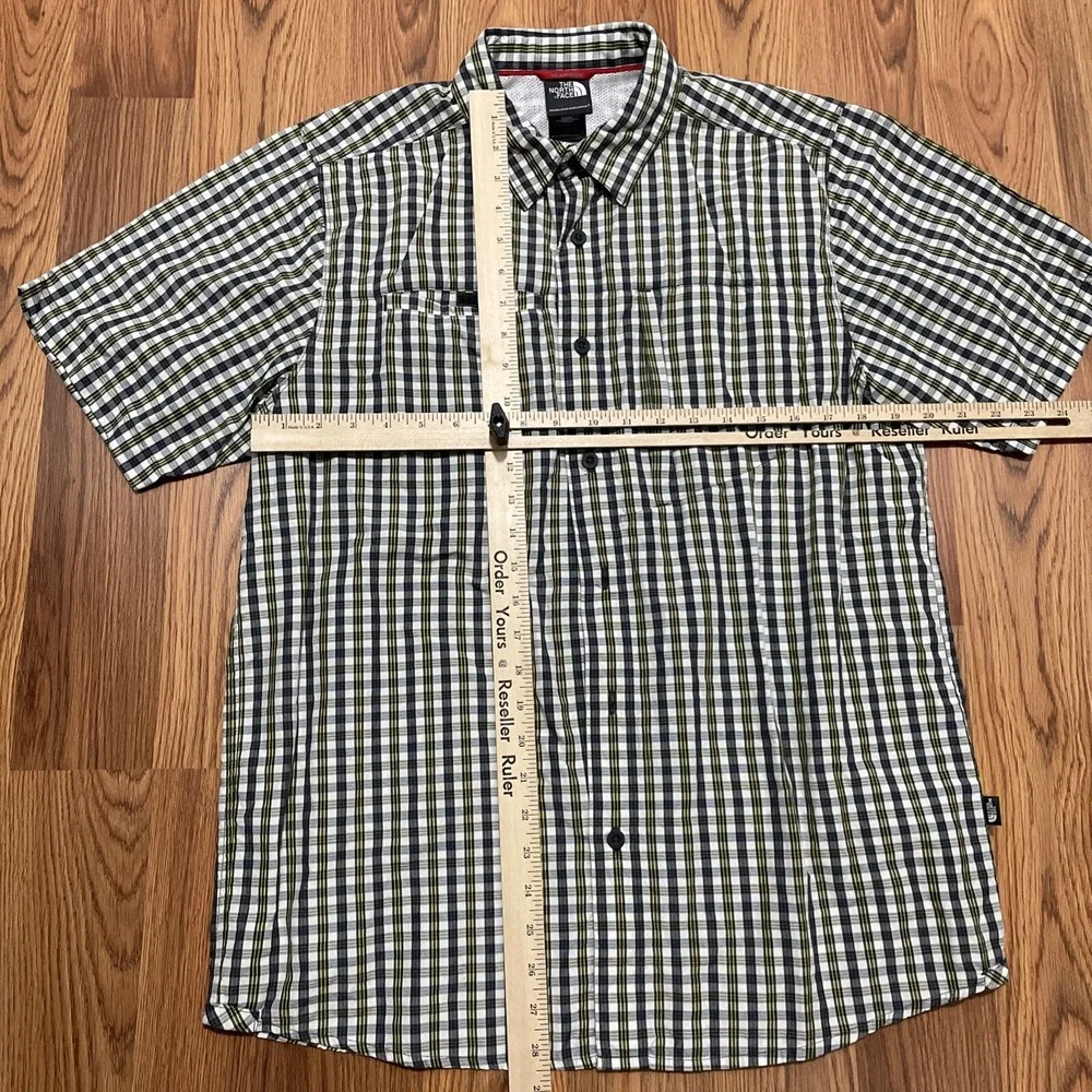 The North Face Millstone Shirt Mens Medium Plaid Zip Pocket Woven